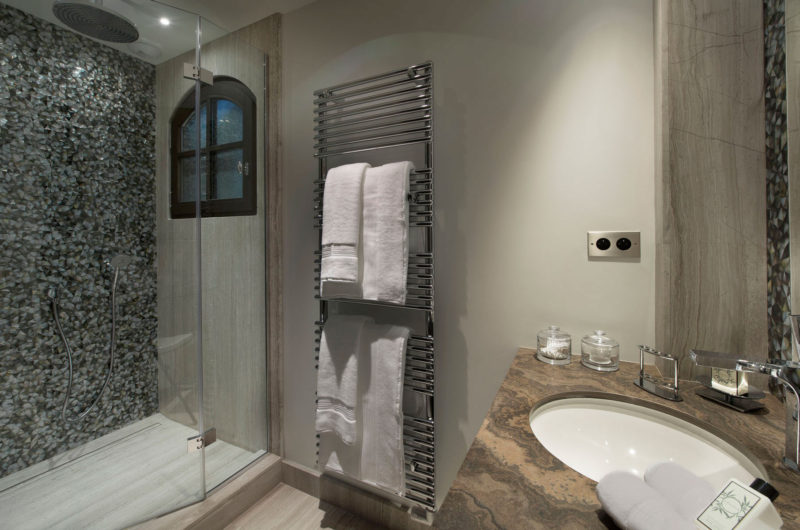 Extremely Elegant Chalet Le Coquelicot in the French Alps extremely elegant chalet le coquelicot in the french alps 4d4c6f5