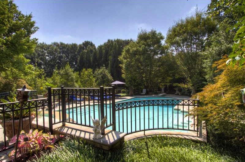 Fancy Gated Estate in Georgia, United States fancy gated estate in georgia united states 9338347