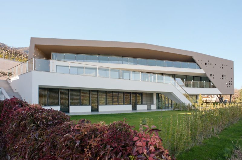 Giacomuzzi Duplex by Monovolume Architecture + Design giacomuzzi duplex by monovolume architecture design fcce941