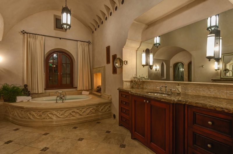 Grandiose Castle in the Woods in Austin, Texas grandiose castle in the woods in austin texas 99818e5