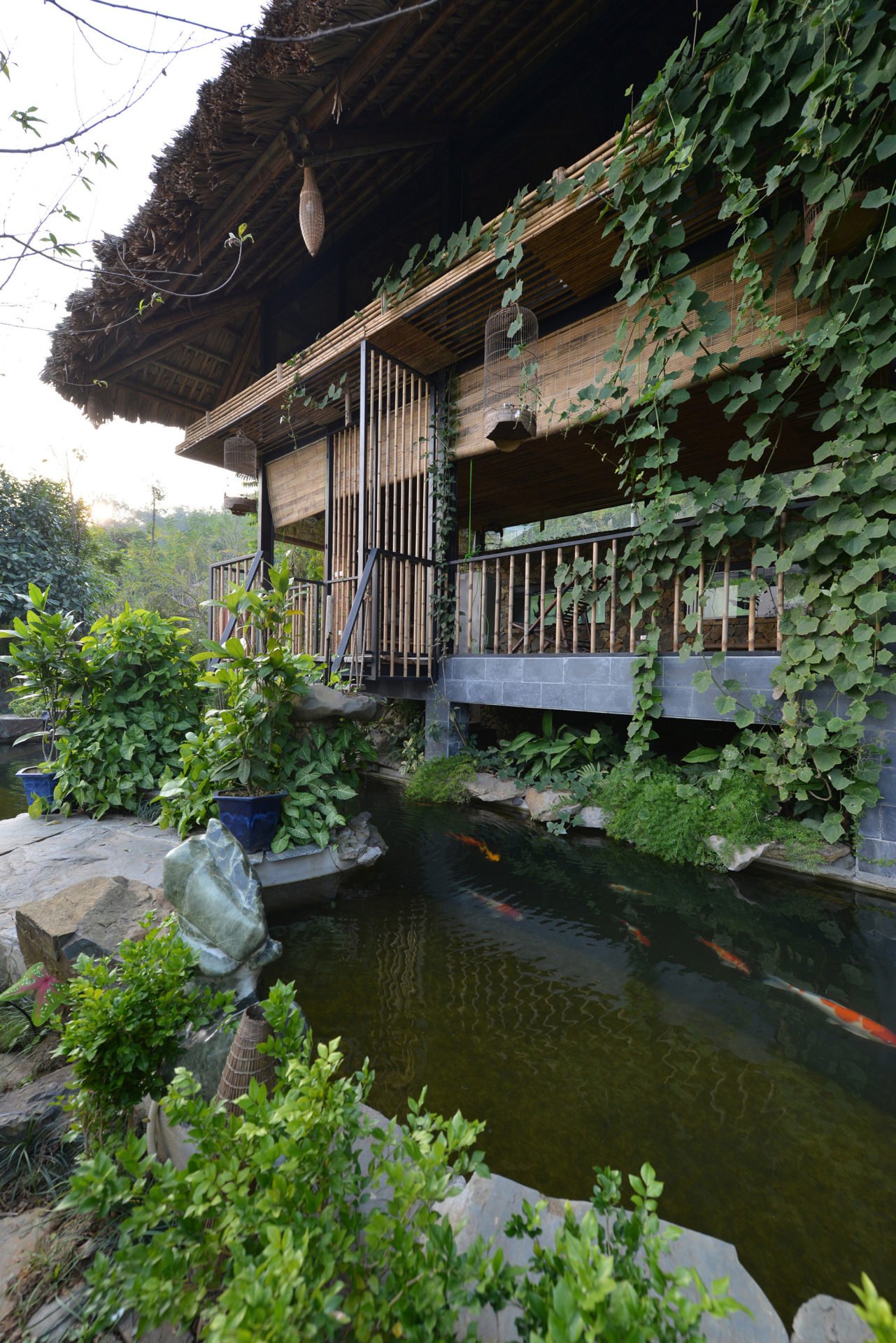 Hillside House In Hoà Bình, Vietnam hillside house in ho bnh vietnam aa943c0