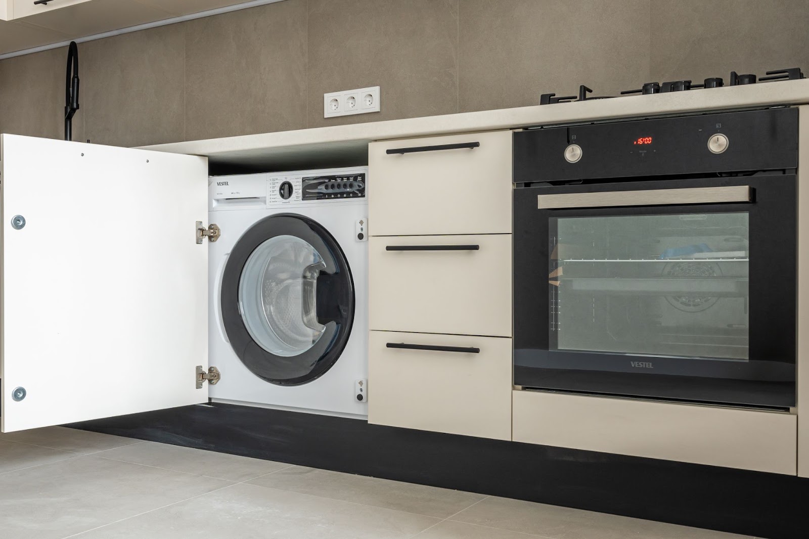 How the Complector Selects, Delivers, and Installs Equipment for an Apartment 4 kak komplektator podbiraet privozit i ustanavlivaet tehniku dlja kvartiry d0b6c15