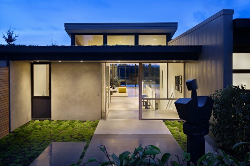 Lit Hillside Modern by DeForest Architects lit hillside modern by deforest architects 7a0952e