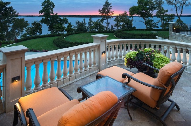 Luxurious Lake Minnetonka Residence by John Kraemer & Sons luxurious lake minnetonka residence by john kraemer sons 571d9d6