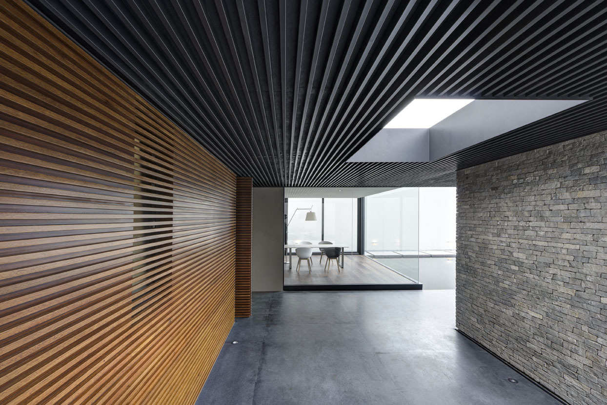 Modern And Massive LA House In Mexico modern and massive la house in mexico 1bf5808