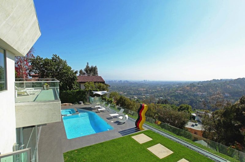 Modern Gated Estate in Beverly Hills modern gated estate in beverly hills 80a40bd