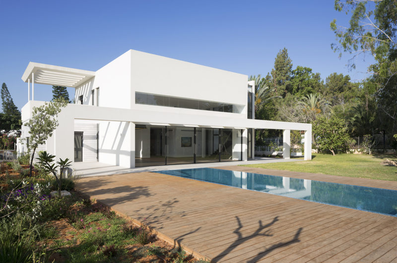 Modernly Designed Residence In Savyon, Israel modernly designed residence in savyon israel 4f799db