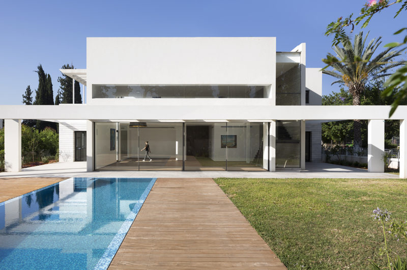 Modernly Designed Residence In Savyon, Israel modernly designed residence in savyon israel e739d41