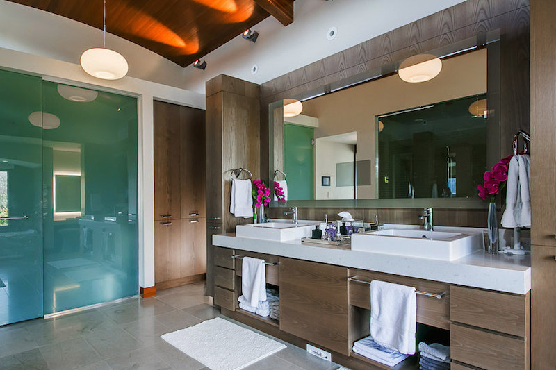 One Of A Kind Lowry House in Canada, U.S.A. one of a kind lowry house in canada usa 32bd9b1