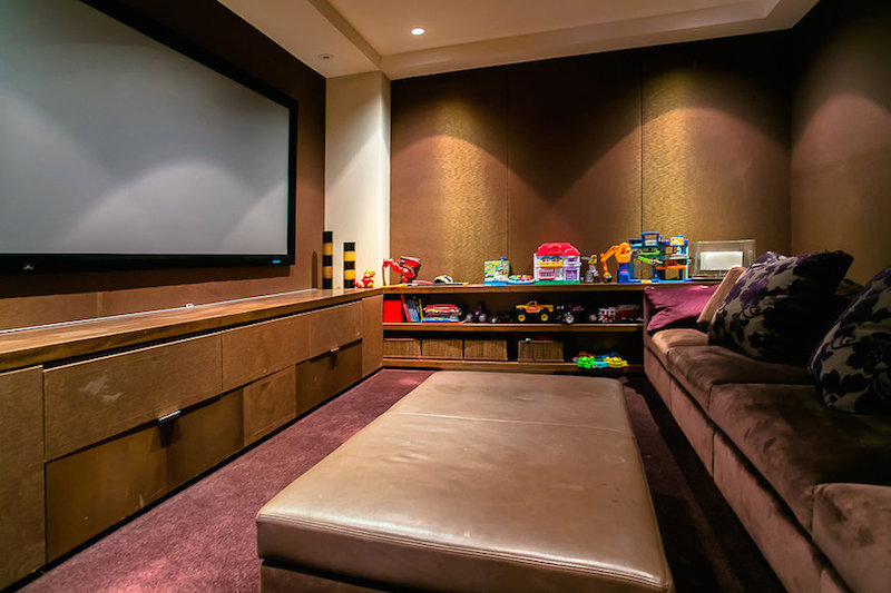 One Of A Kind Lowry House in Canada, U.S.A. one of a kind lowry house in canada usa 6002e99