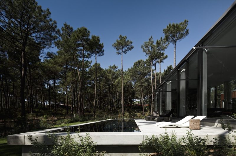 Perfectly Organized Aroeira III House by ColectivArquitectura perfectly organized aroeira iii house by colectivarquitectura b1ed2fa