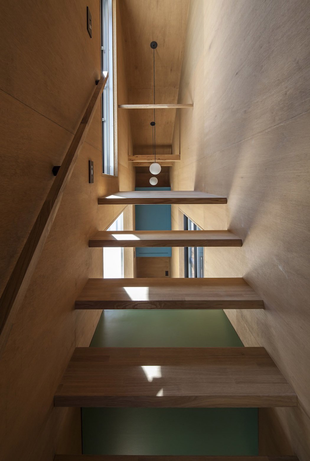 Small Yet Comfortable Home In Tokyo Japan small yet comfortable home in tokyo japan 04bdb2f