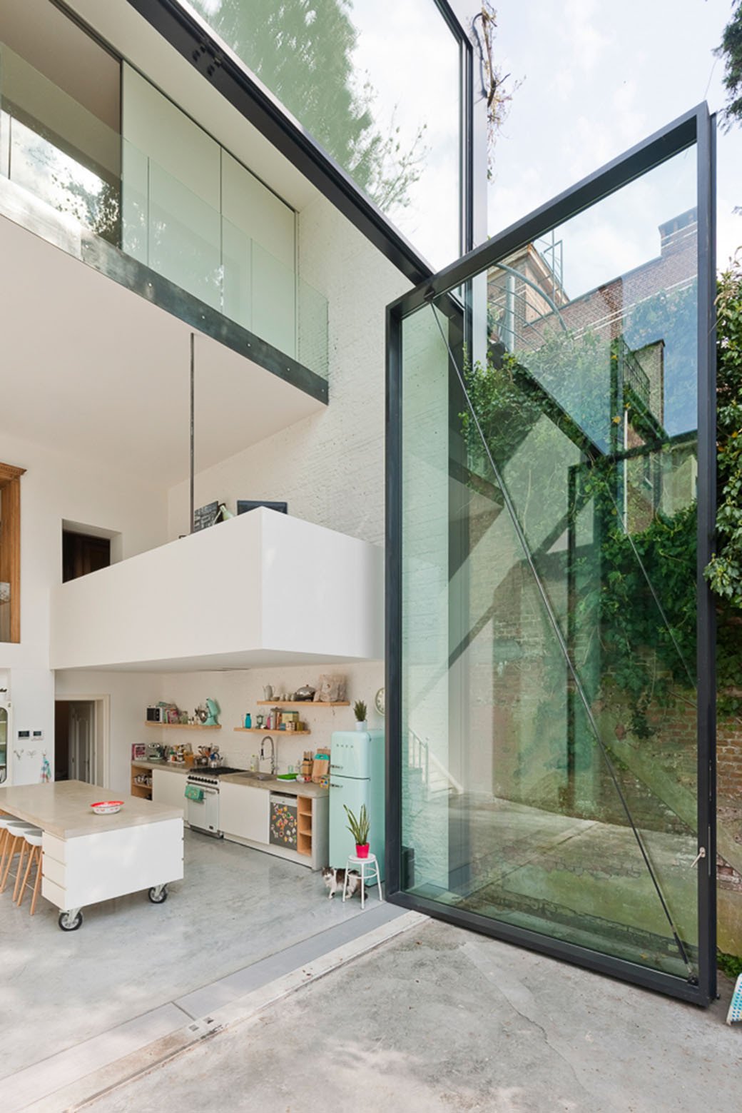 Town House in Antwerp, Belgium town house in antwerp belgium 3605440