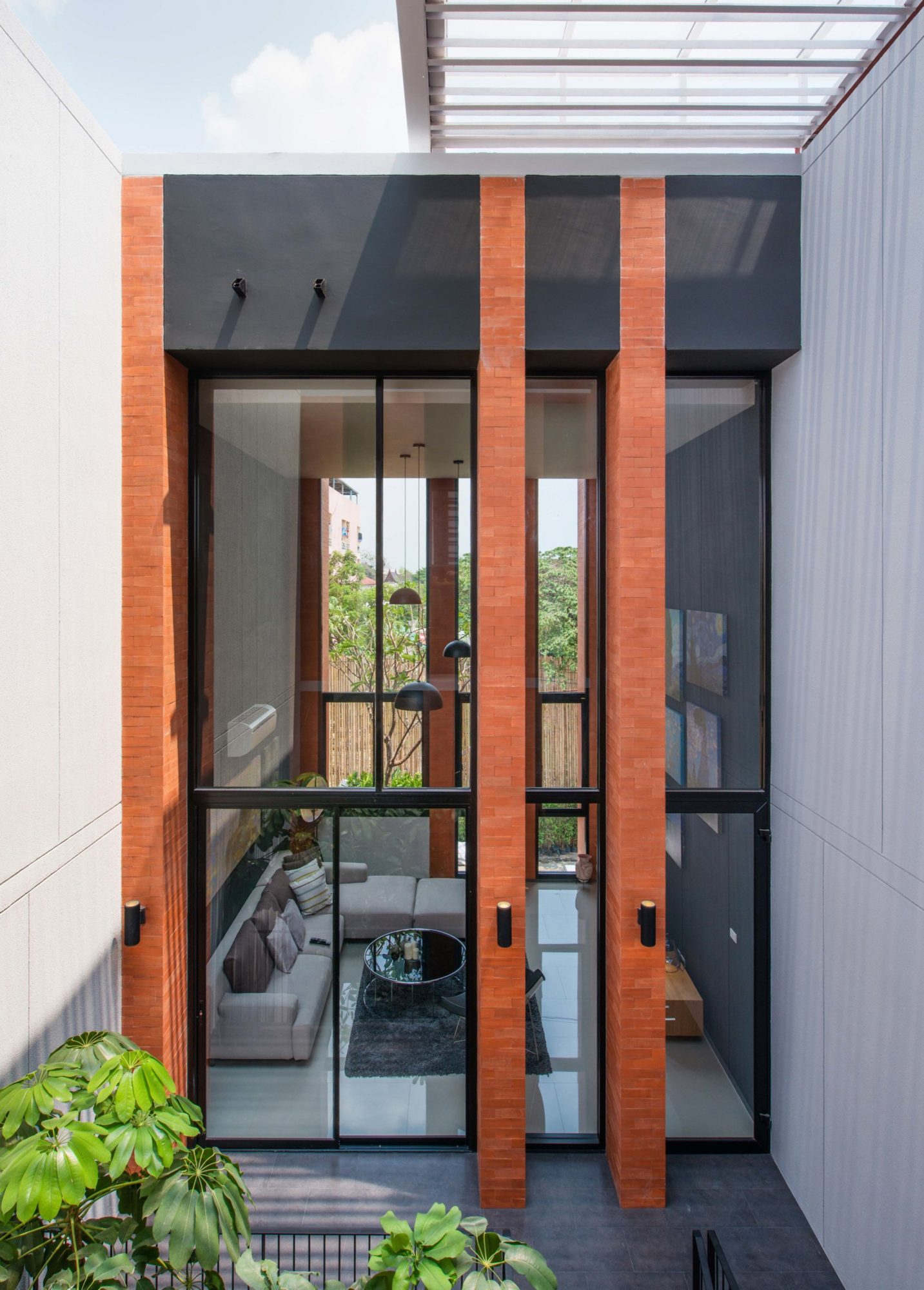 Townhouses With Private Courtyards In Bangkok, Thailand townhouses with private courtyards in bangkok thailand 86e0303