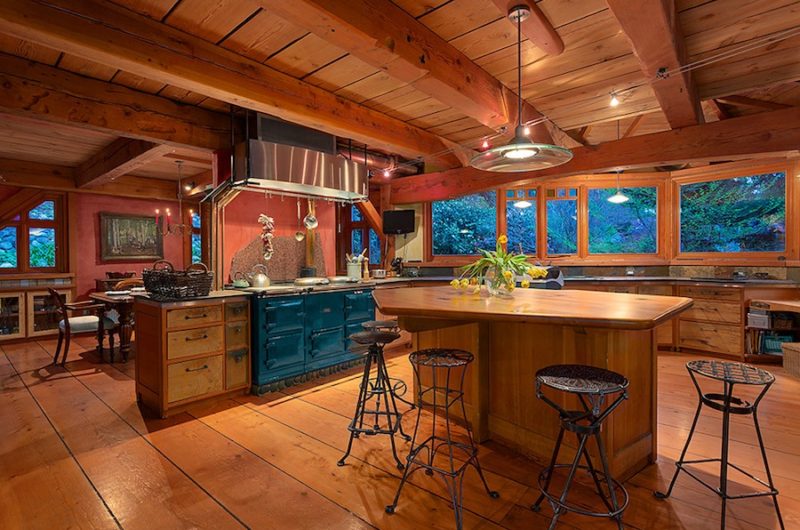 Unique West Vancouver Home in Canada unique west vancouver home in canada 2613d4f