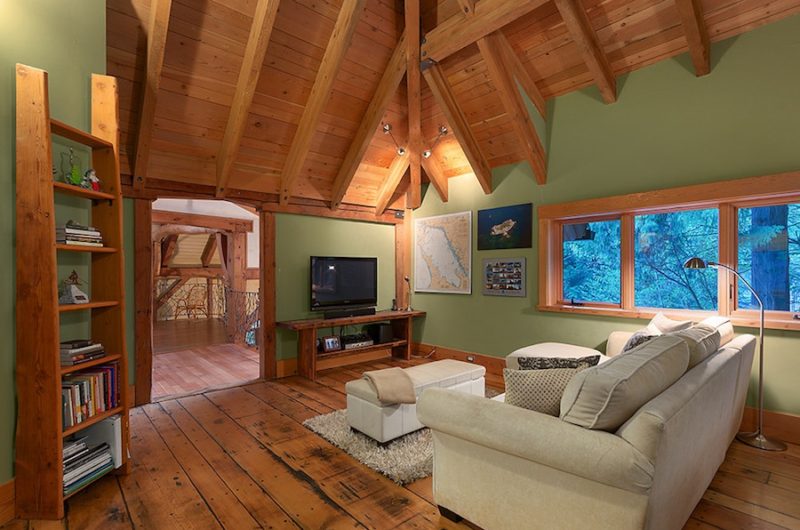 Unique West Vancouver Home in Canada unique west vancouver home in canada 32f741d