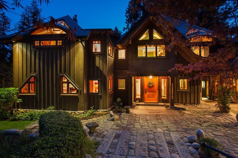 Unique West Vancouver Home in Canada unique west vancouver home in canada f3eb410