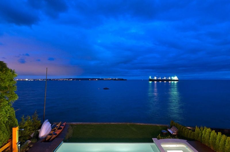 Waterfront Home in West Vancouver waterfront home in west vancouver aae88e4