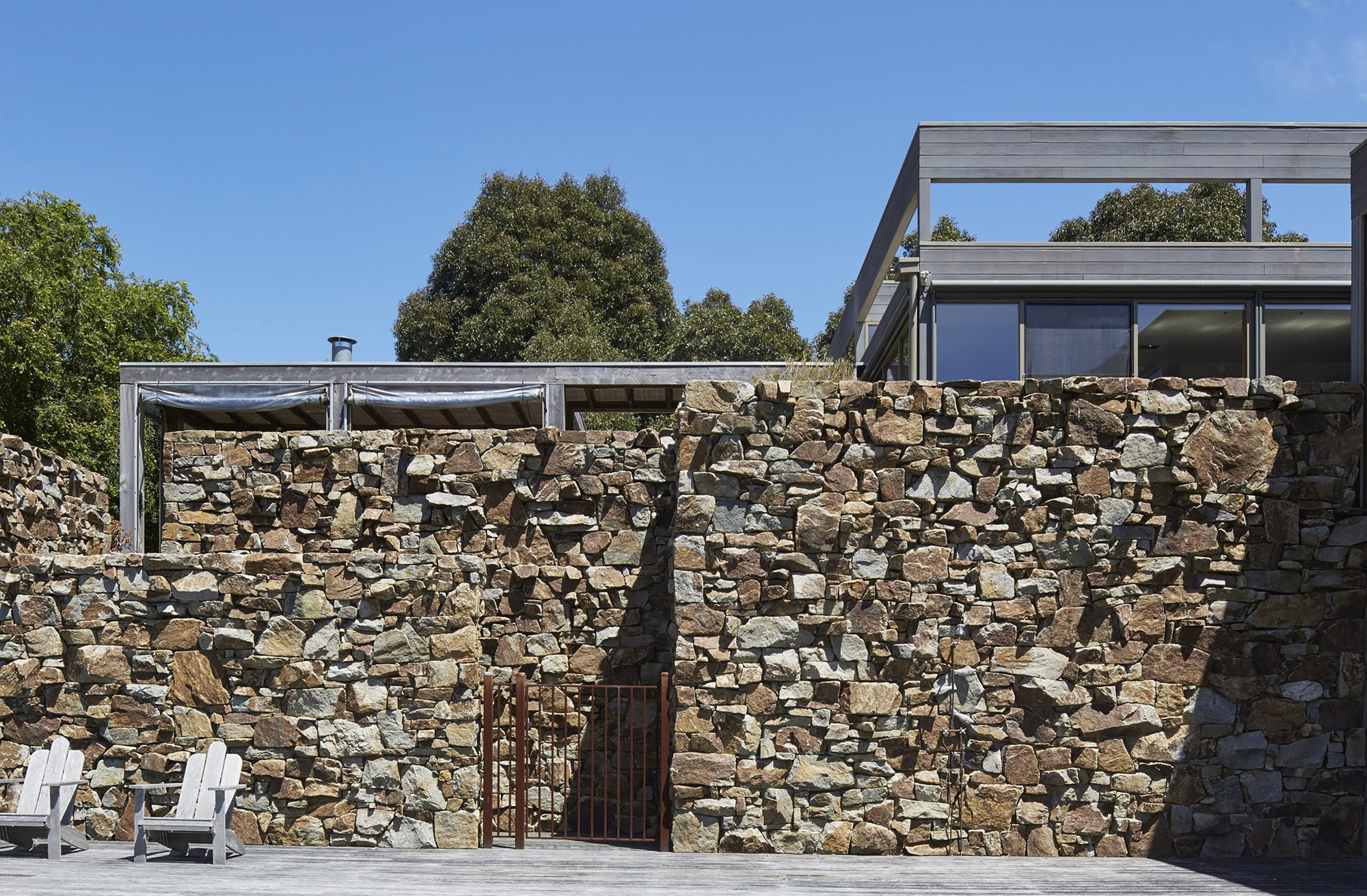 Whitehall Road Residence In Flinders, Victoria, Australia whitehall road residence in flinders victoria australia 9e89761