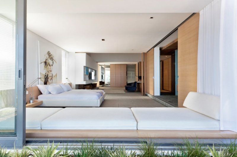 Breezy De Wet 24 House by SAOTA & OKHA Interiors breezy de wet 24 house by saota okha interiors 19d91d2