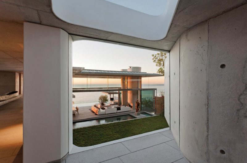 Breezy De Wet 24 House by SAOTA & OKHA Interiors breezy de wet 24 house by saota okha interiors 6b76a35