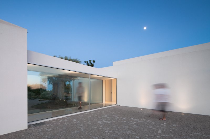 Contemporary Home in Tavira, Portugal by Vitor Vilhena contemporary home in tavira portugal by vitor vilhena a395058