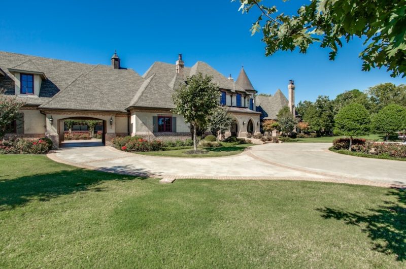 Extraordinary Gated Colleyville Home in Texas, USA extraordinary gated colleyville home in texas usa c571f9e