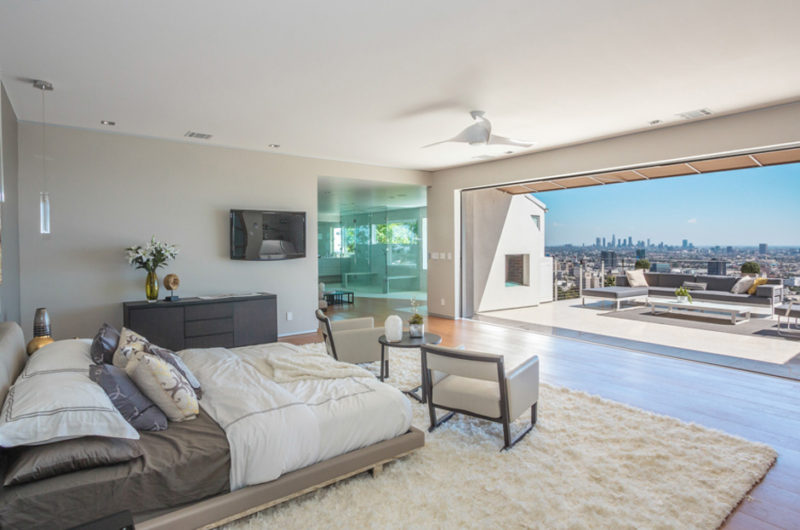 Impressive Contemporary Home in Hollywood Hills impressive contemporary home in hollywood hills 730bd30