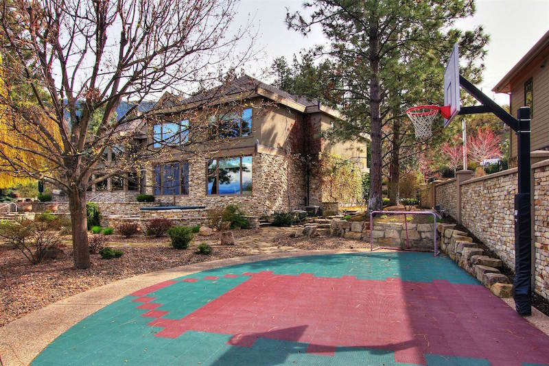 Jasmine's Cove Home In Lake Country, British Columbia jasmines cove home in lake country british columbia ffb0fe2