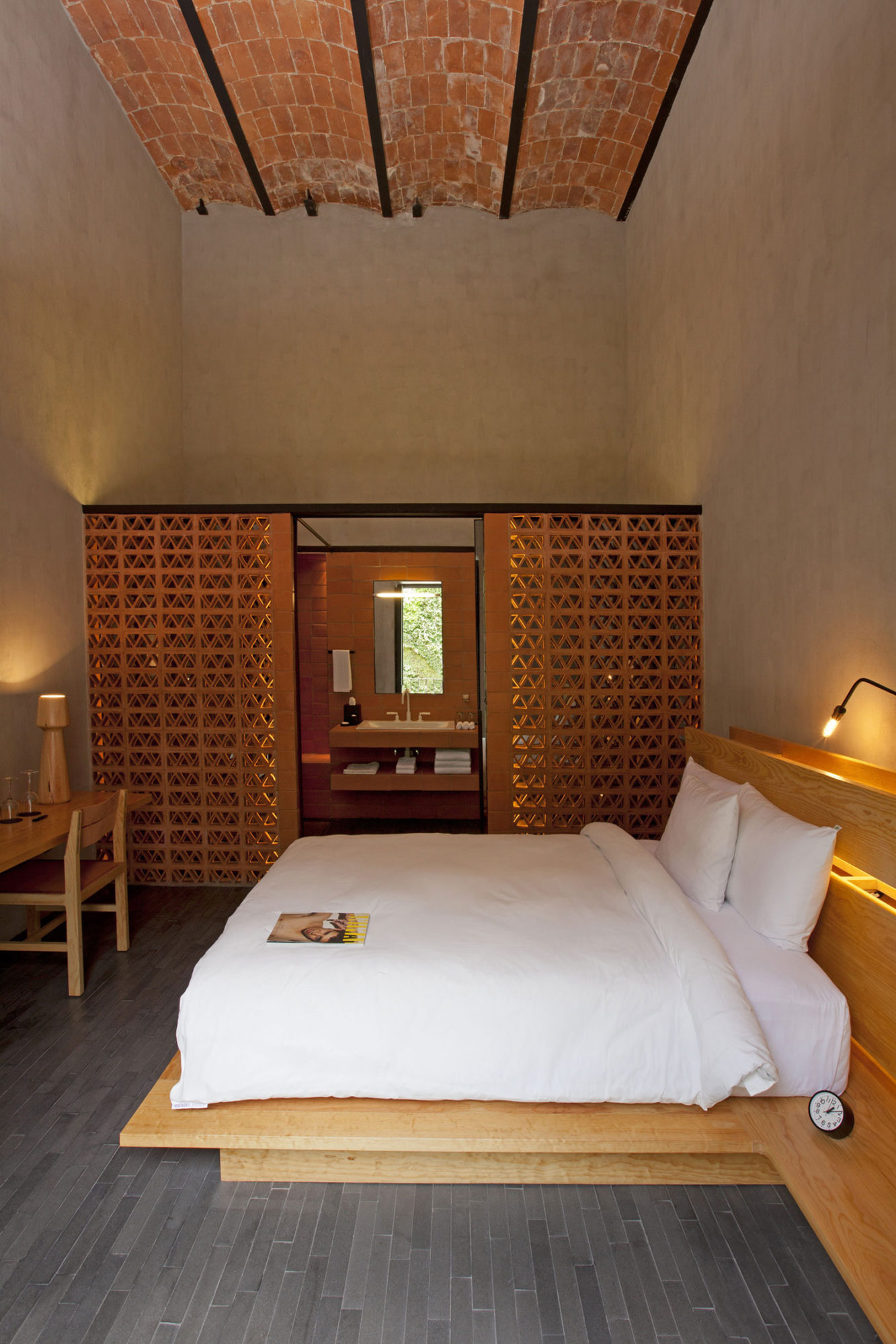 Prominent Downtown Mexico by Cherem Serrano Arquitectos prominent downtown mexico by cherem serrano arquitectos 005b925