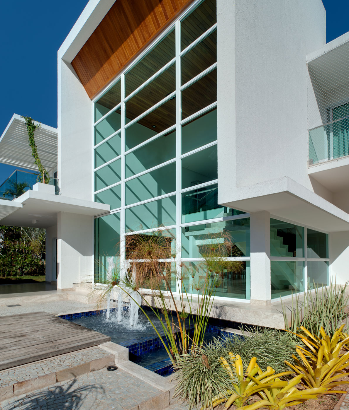 Stunning Aldeia 051 House in Goiânia, Brazil stunning aldeia 051 house in goiania brazil e3f1724