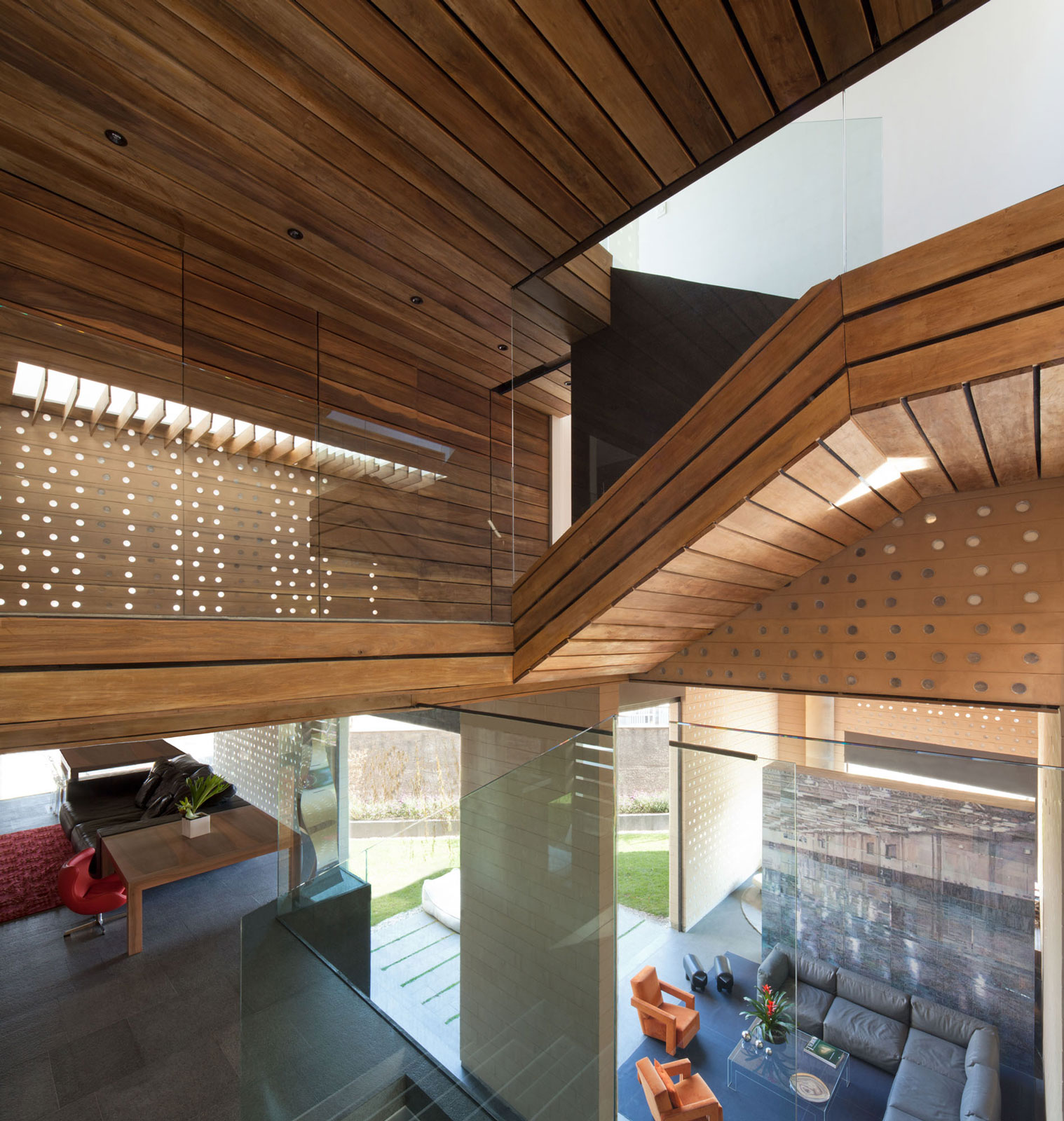 Sustainable Casa Tierra by Serrano Monjaraz Arquitectos sustainable casa tierra by serrano monjaraz arquitectos 59f3c9d