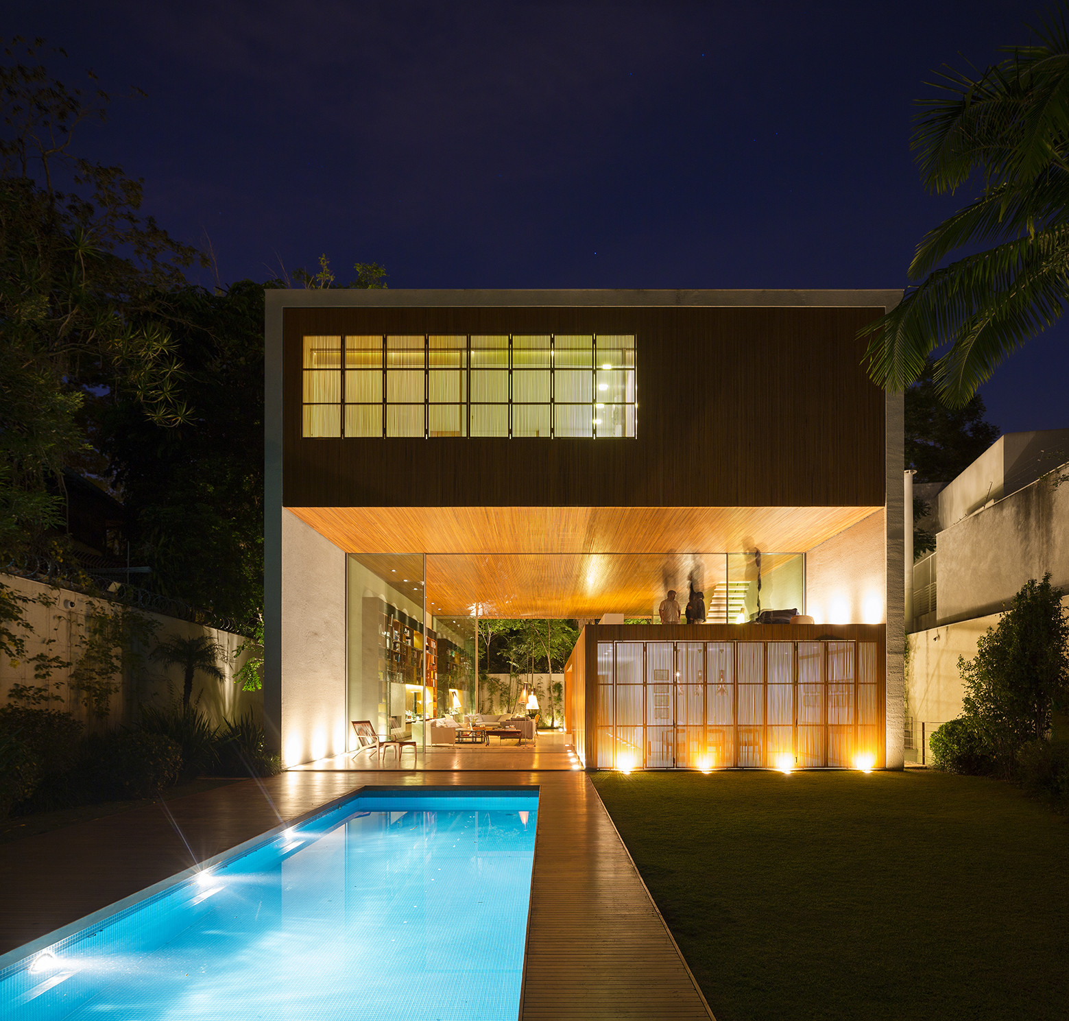 Tetris House In São Paulo, Brazil By Studiomk27 tetris house in so paulo brazil by studiomk27 dbb5272