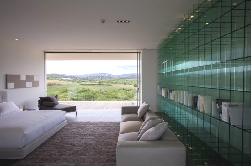 150M Weekend House: The World's Longest Residence 150m weekend house the worlds longest residence 180b3af