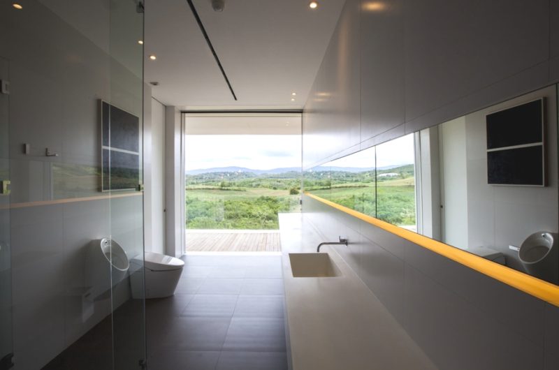 150M Weekend House: The World's Longest Residence 150m weekend house the worlds longest residence 7001dc6