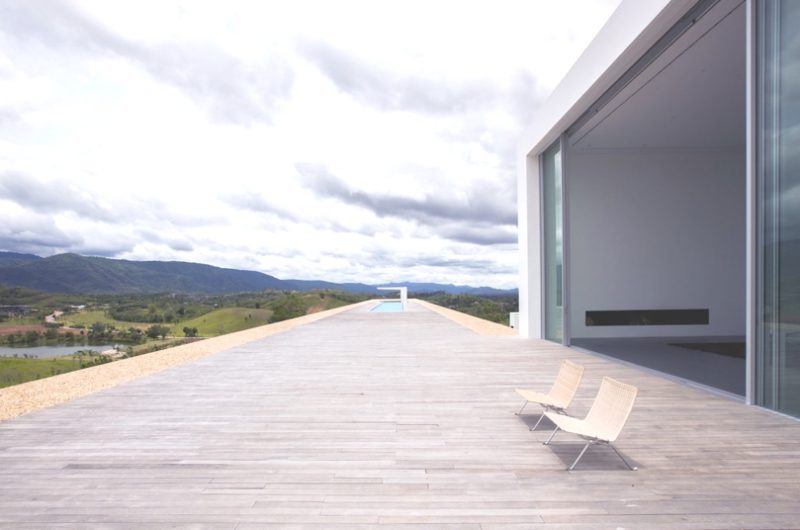150M Weekend House: The World's Longest Residence 150m weekend house the worlds longest residence 7c645a0
