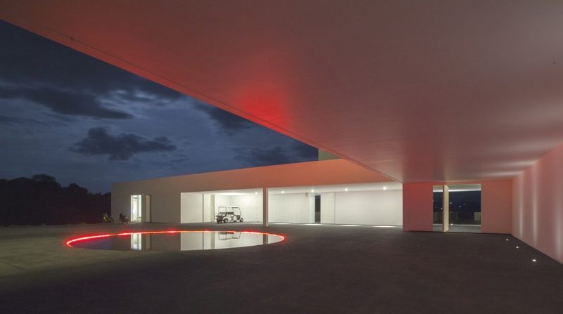 150M Weekend House: The World's Longest Residence 150m weekend house the worlds longest residence 82db865