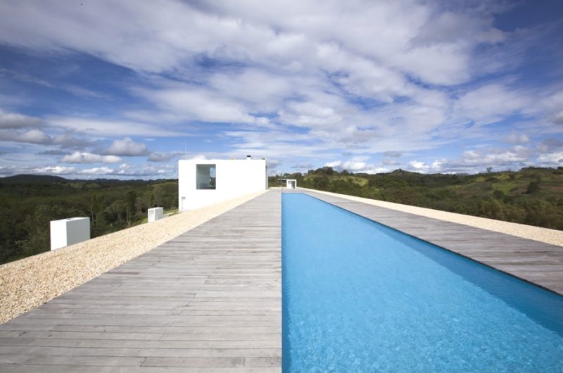 150M Weekend House: The World's Longest Residence 150m weekend house the worlds longest residence c9c14cd