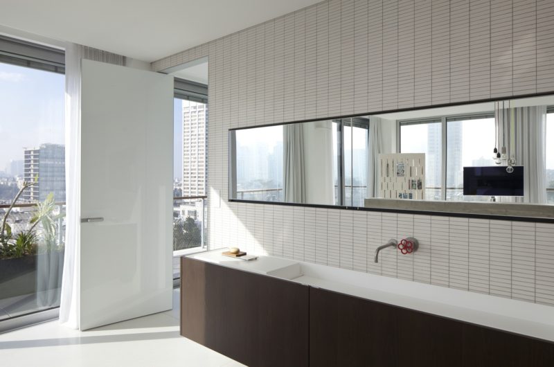 Beautiful Antokolsky Penthouse by Pitsou Kedem Architects beautiful antokolsky penthouse by pitsou kedem architects 821b0e5
