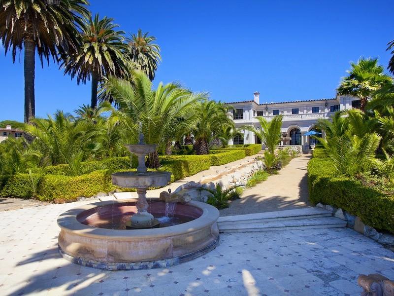 Breathtaking Villa LaBarba Priced at $12,000,000 breathtaking villa labarba priced at 12000000 9ec8549