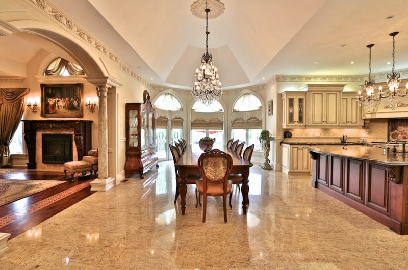 Brilliant Custome House in Ontario, Canada brilliant custome house in ontario canada 37d28a3