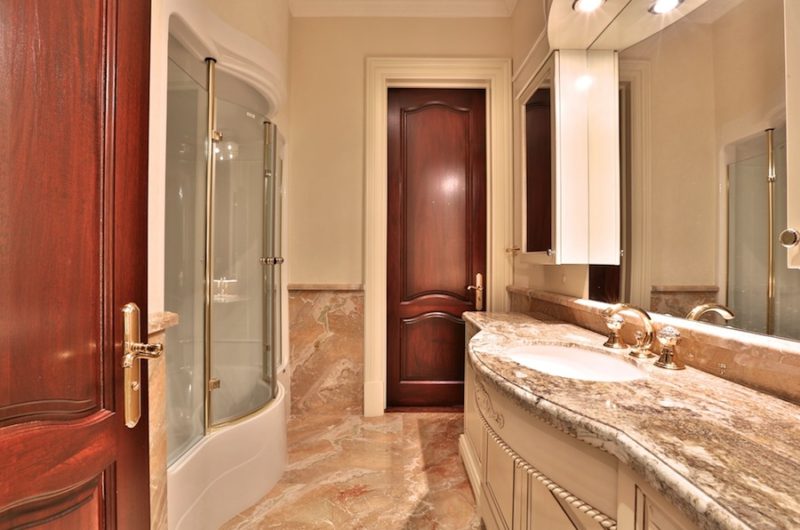 Brilliant Custome House in Ontario, Canada brilliant custome house in ontario canada 8977bdf