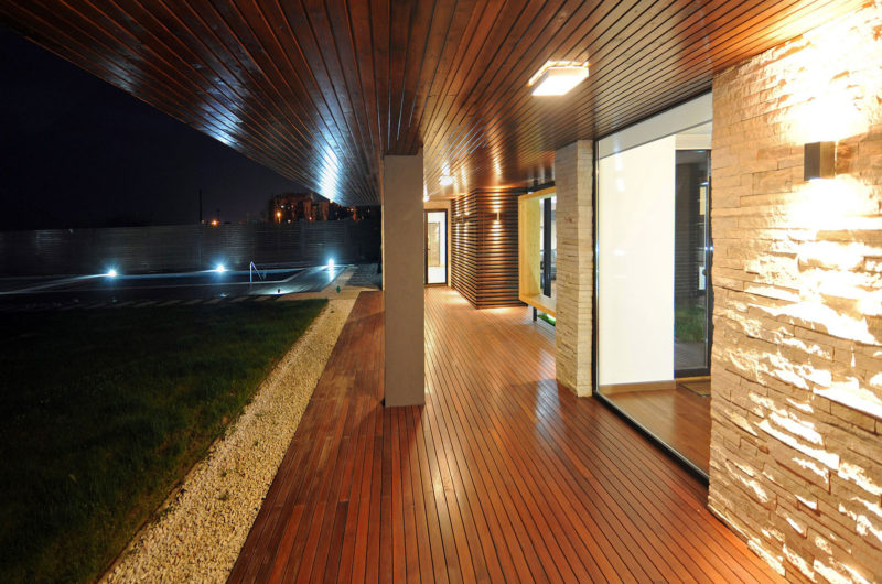 Contemporary A.B. House by Andreescu and Gaivoronschi contemporary ab house by andreescu and gaivoronschi 010b005