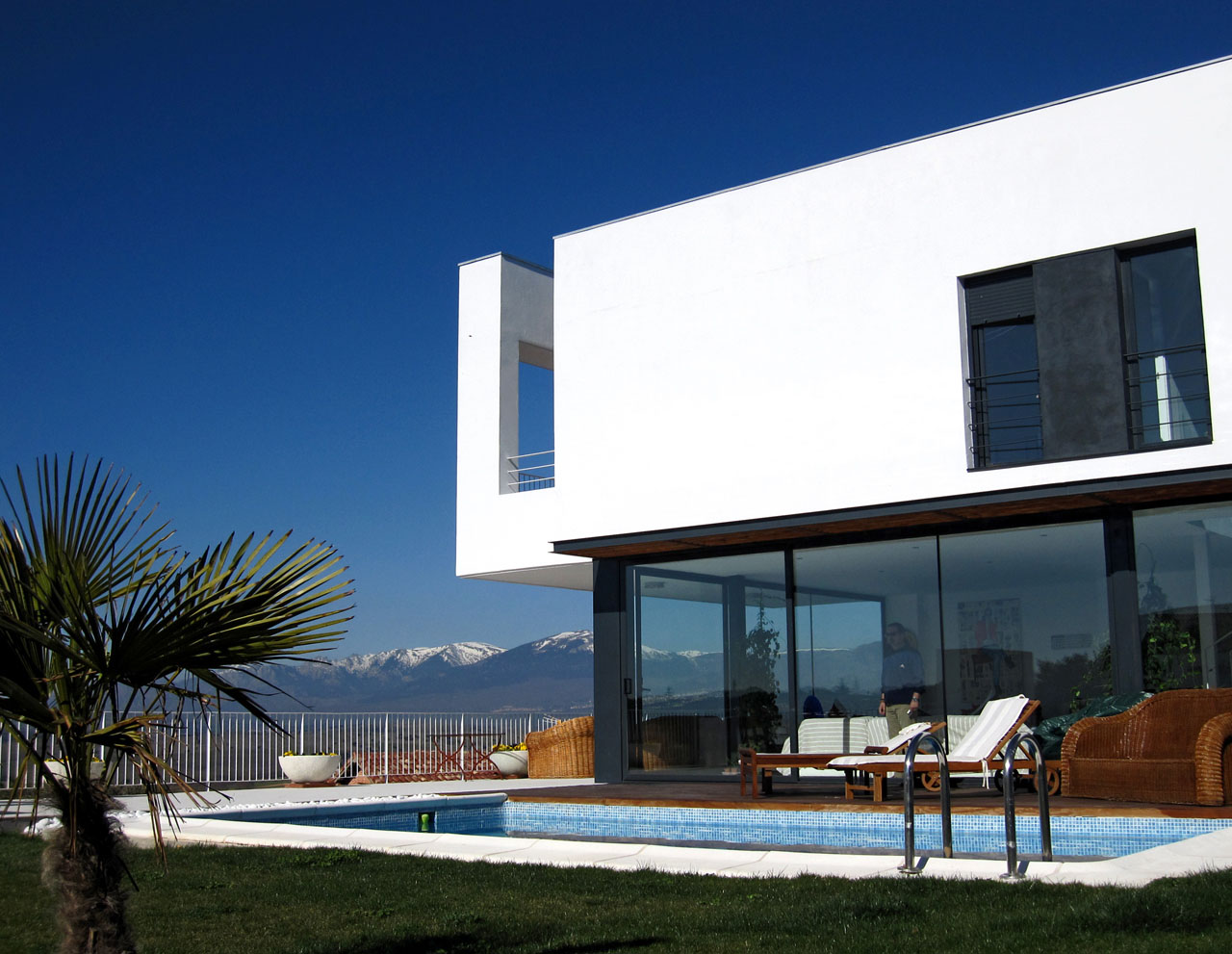 Contemporary Casa Ramas by FH2L Aquitecturos contemporary casa ramas by fh2l aquitecturos 239db0a