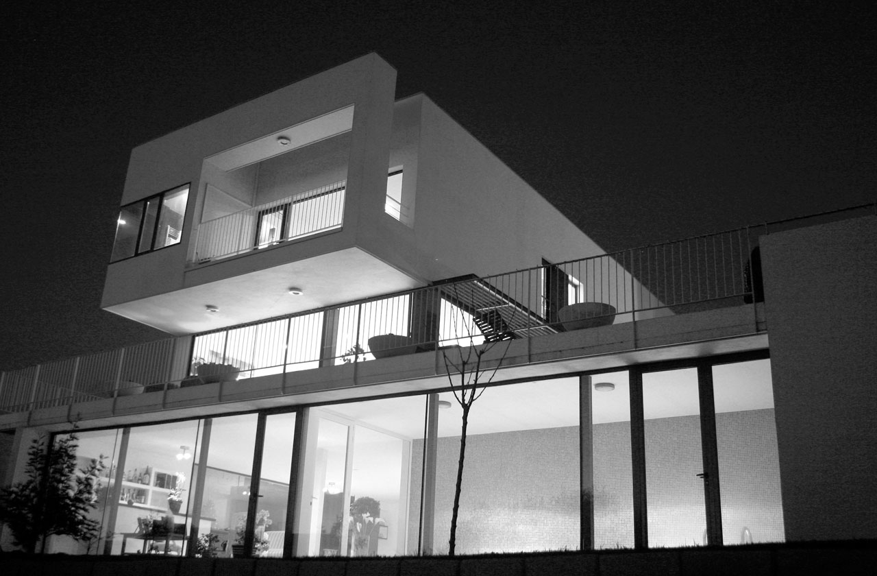 Contemporary Casa Ramas by FH2L Aquitecturos contemporary casa ramas by fh2l aquitecturos 384d5dd