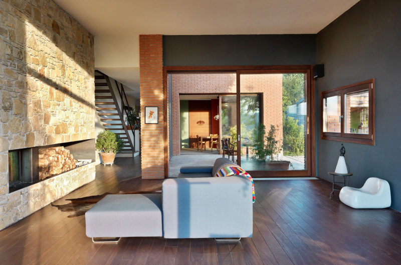 Contemporary Countryhouse in Val Tidone by Park Associati contemporary countryhouse in val tidone by park associati d390e99