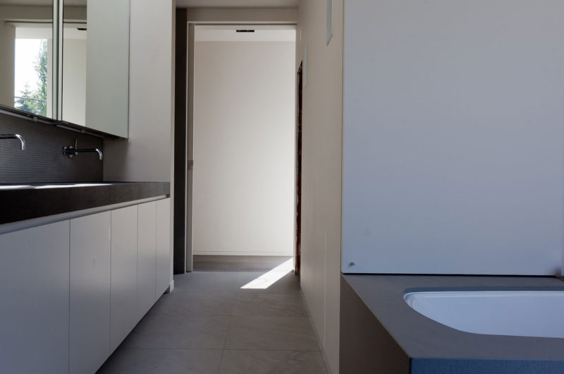 Contemporary Courtyard House by VW Areal Architecten contemporary courtyard house by vw areal architecten 707923c