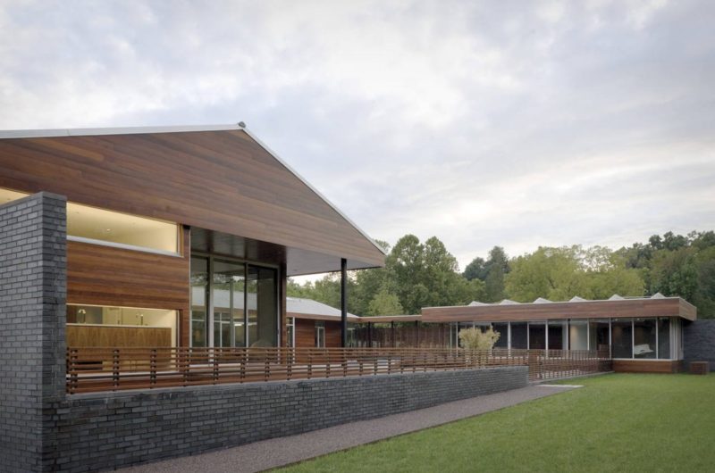 Curved Home in Missouri by Hufft Projects curved home in missouri by hufft projects 1fc96a0