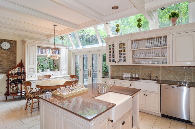 Elegant Gold Coast Mansion In Chicago, Illinois elegant gold coast mansion in chicago illinois 6c3ef9c