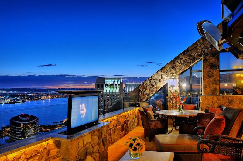 Extravagant 100 Harbor Drive Penthouse in California, USA extravagant 100 harbor drive penthouse in california usa fb99d05
